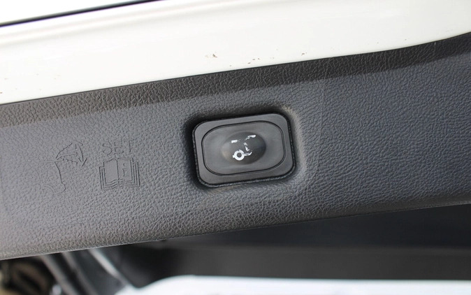 Ford S-Max cena 104999 przebieg: 90384, rok produkcji 2019 z Kłodzko małe 497